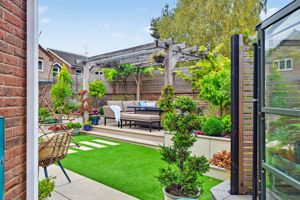 Photo 17- click for photo gallery